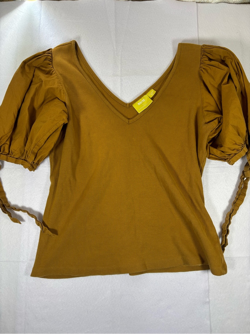 Maeve Anthropologie V-Neck Puff Sleeve Tee in Mustard Brown